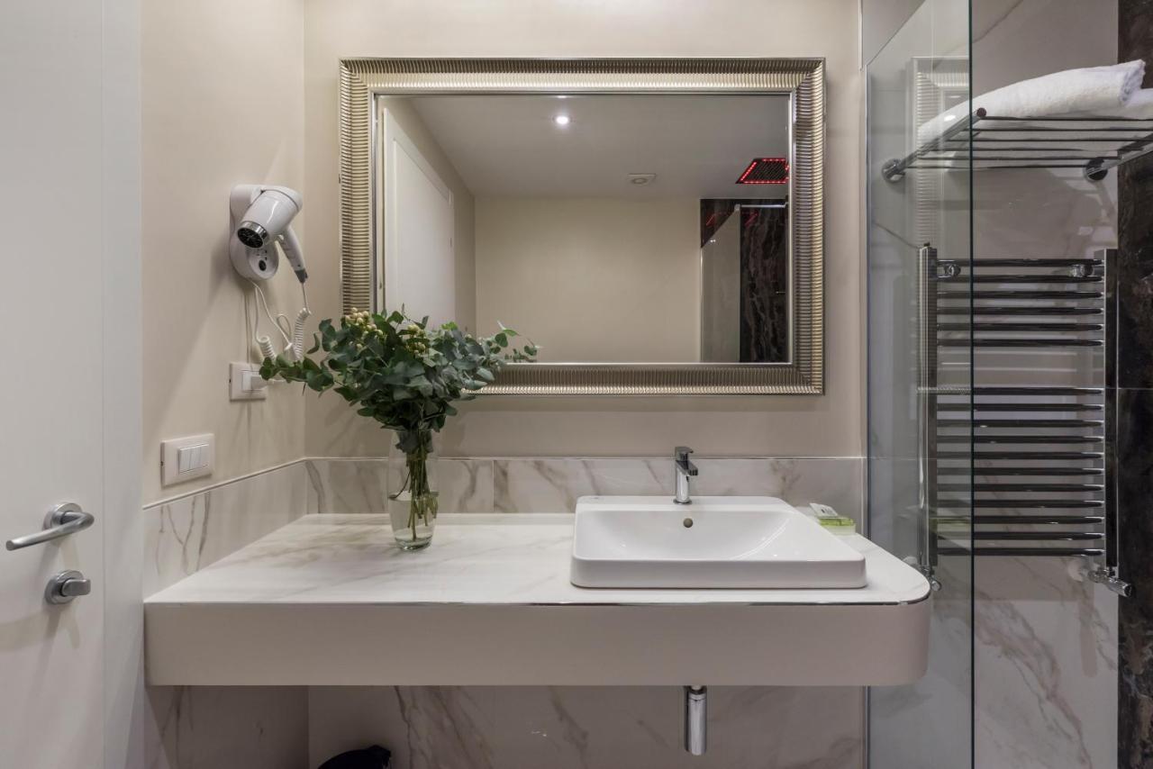 Cavour Suites Guest House Roma Eksteriør bilde